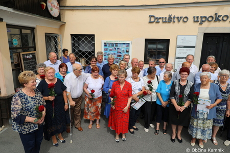 Jubilanti, ki dokazujejo, da ljubezen z leti postaja močnejša (51)